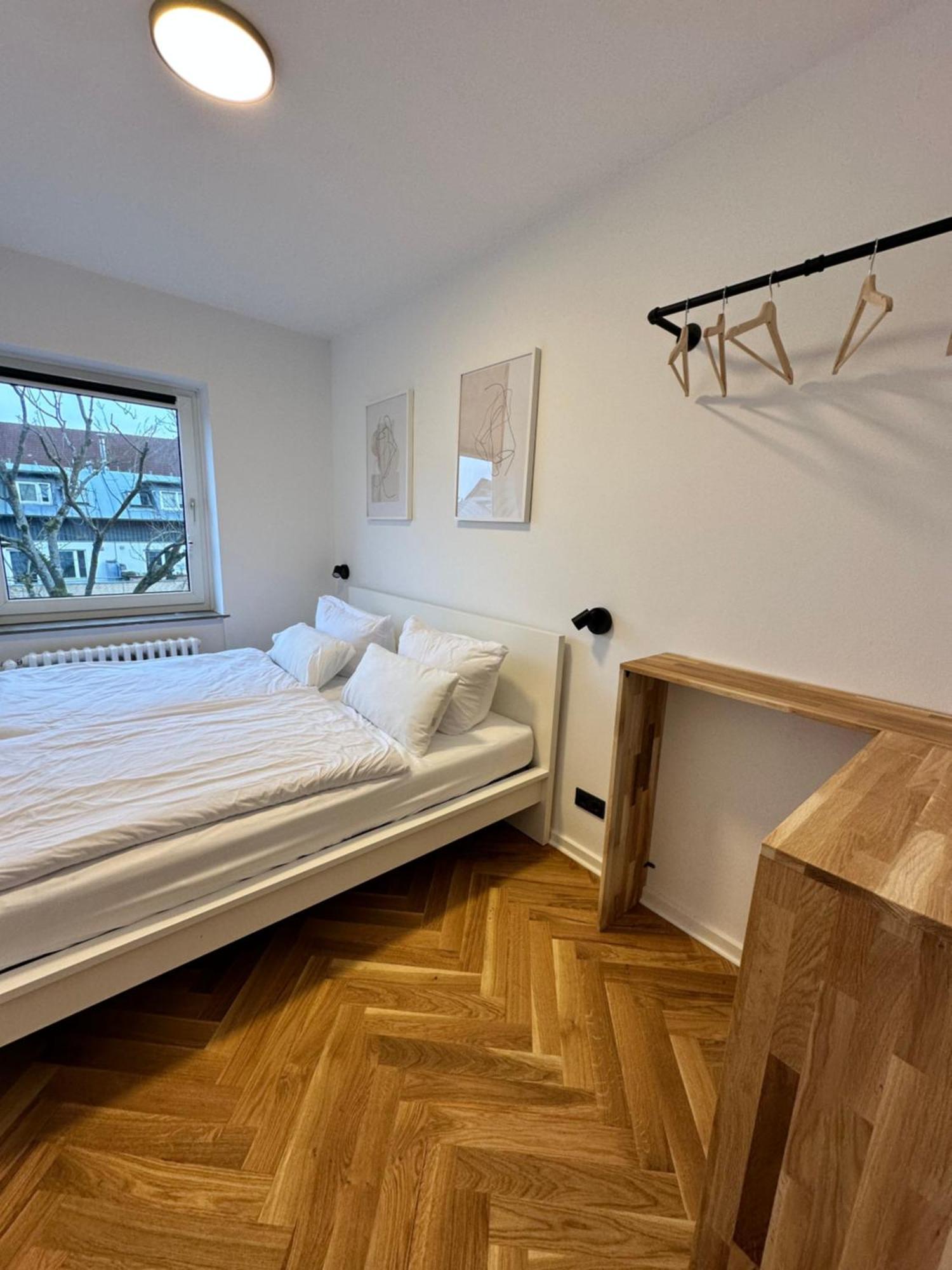 Exklusives City Apartment - Balkon - 24H Check-In Kiel Esterno foto